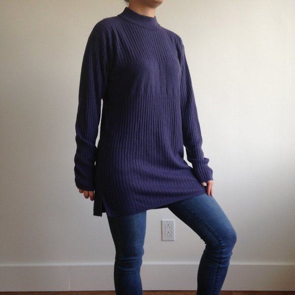Conviction Sport - Dark Purple Sweater Dress - Picture 4 of 11
